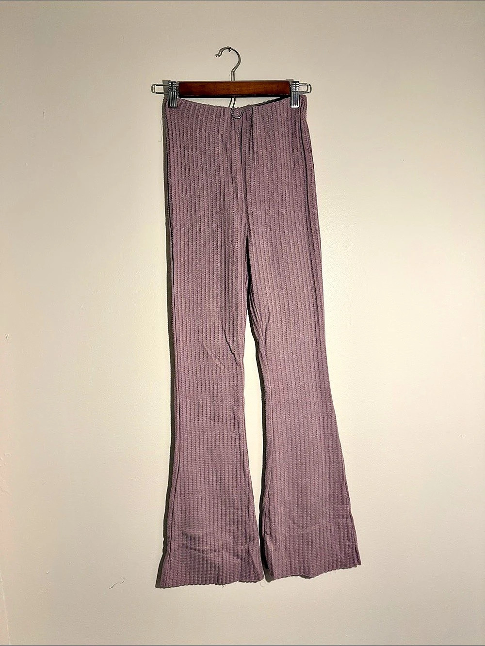 Urban Outfitters Ribbed Flare Pants in Purple Size Small NWT